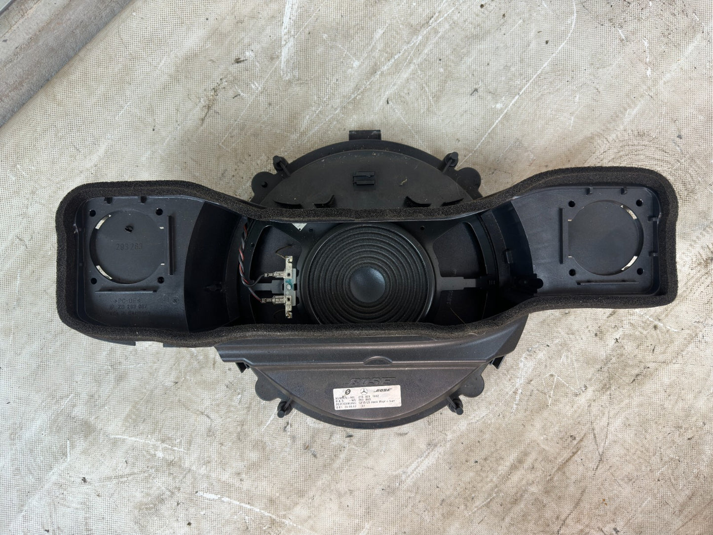 Original Mercedes-Benz CL C215 / W215 BOSE Subwoofer Lautsprecher – A2158201602
