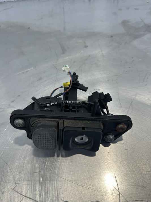 Mercedes W215 W220 Heckklappenschloss Schloss 2157500191 Keyless GO Original