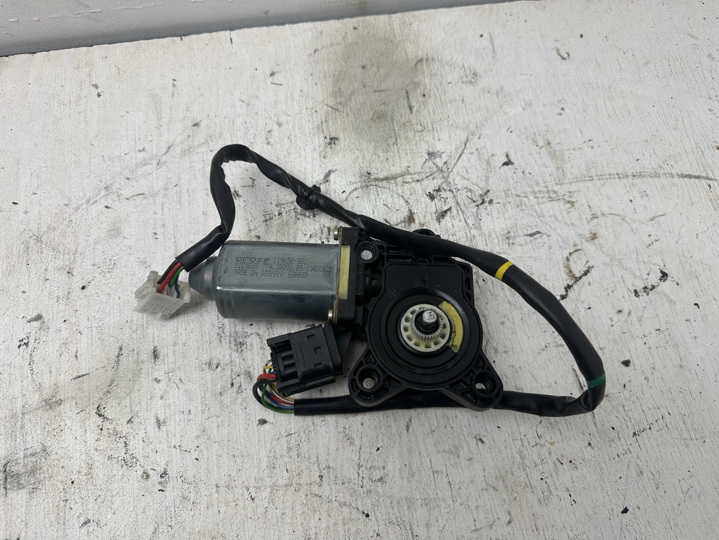 Mercedes-Benz W215 Fensterheber Vorne Links A2208204642
