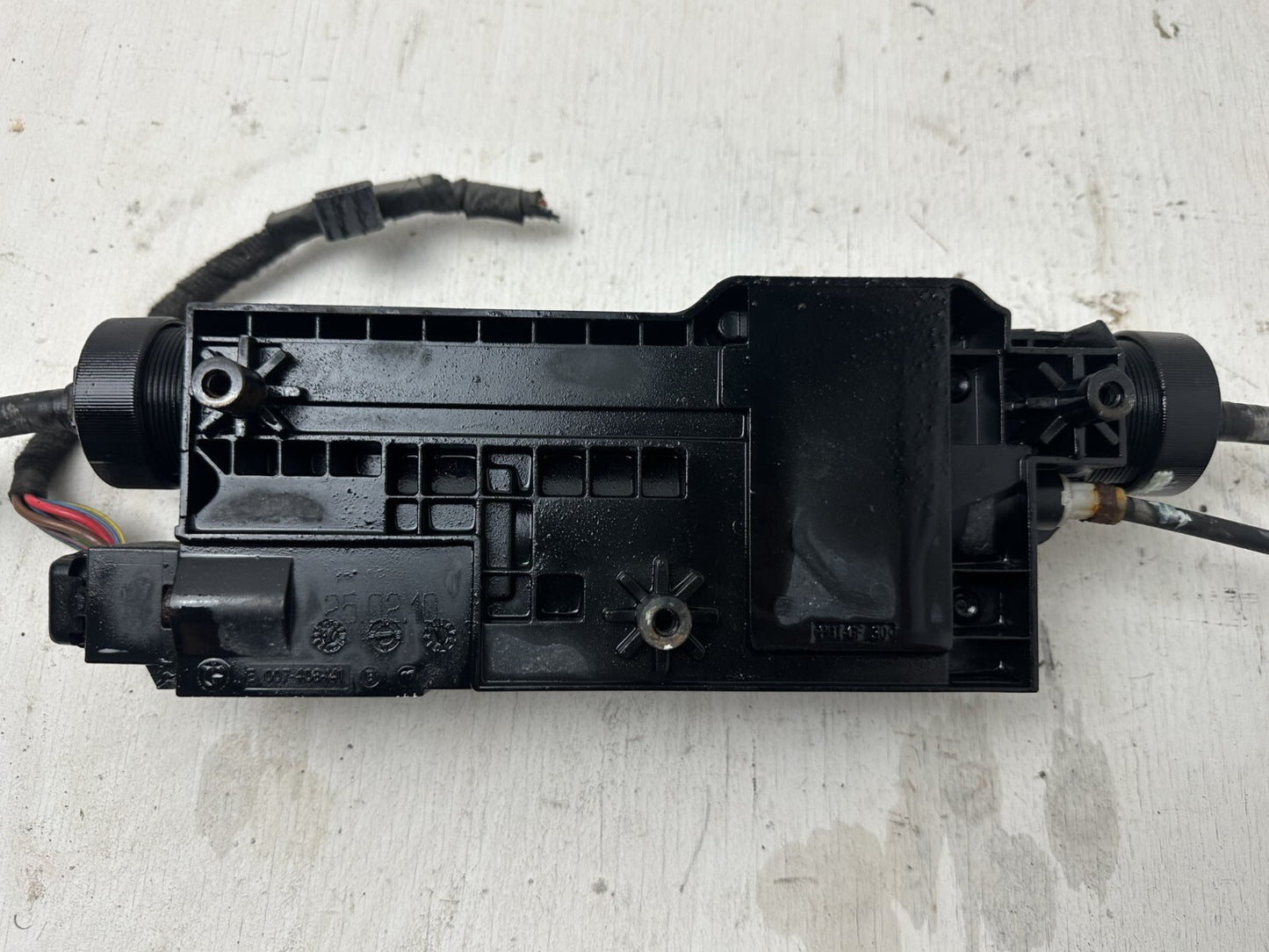 Original BMW Parkbremse Stellmotor mit Steuergerät – F01 F02 F03 F04 F07 F11