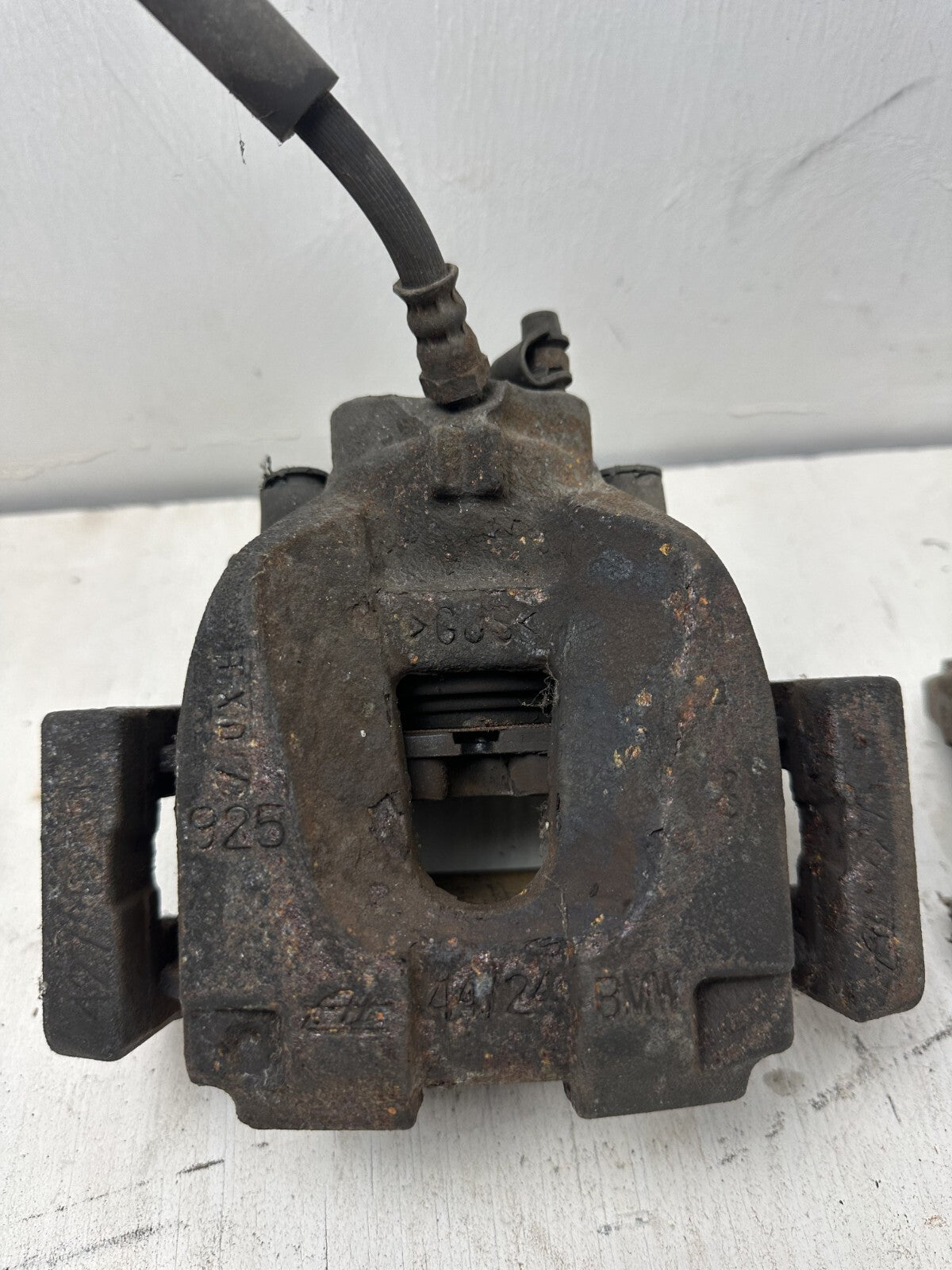 BMW 7er F01 750i Bremssattel Hinten Links +Rechts