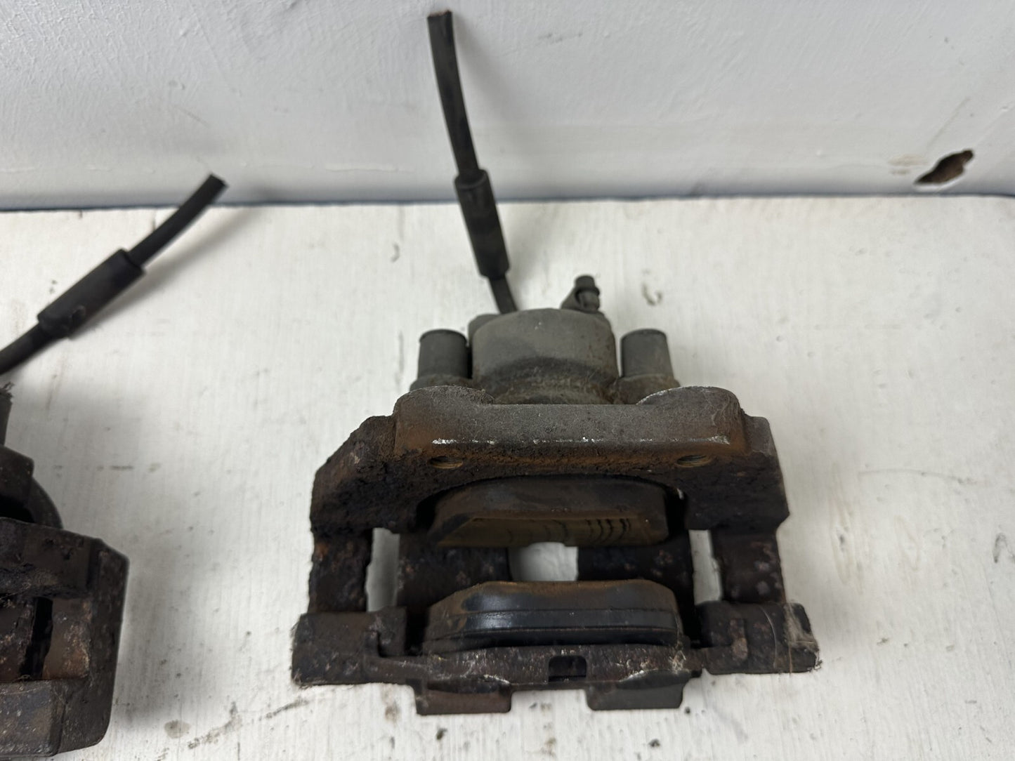 BMW 7er F01 750i Bremssattel Hinten Links +Rechts