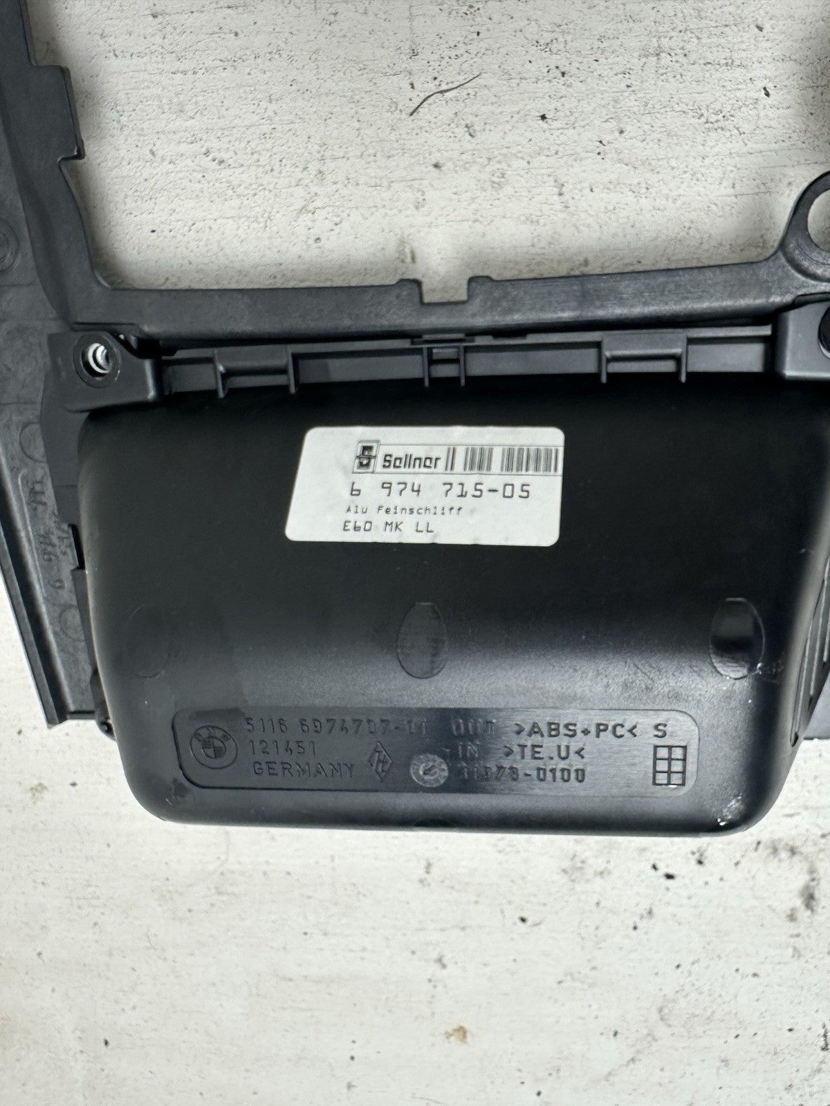 BMW 5 E60 E61 2008 Verkleidung Schalthebel Kunststoff 697471505 DTS2095