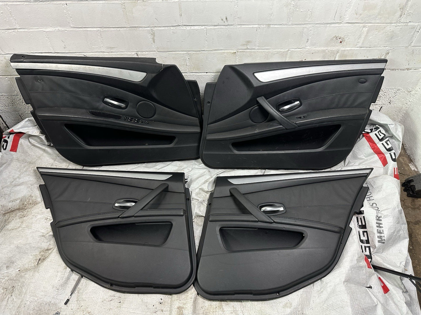 Innenausstattung komplett BMW E61 5er Touring Facelift Leder Sportsitze schwarz