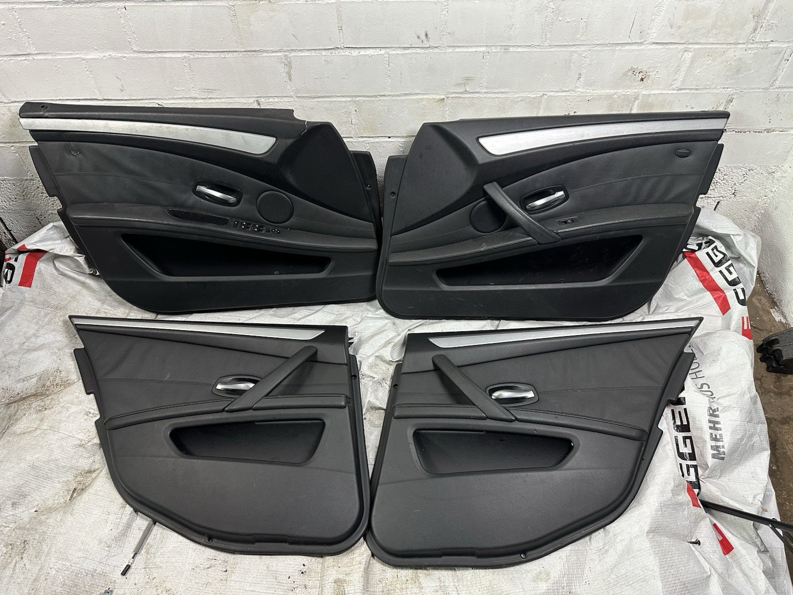 Innenausstattung komplett BMW E61 5er Touring Facelift Leder Sportsitze schwarz