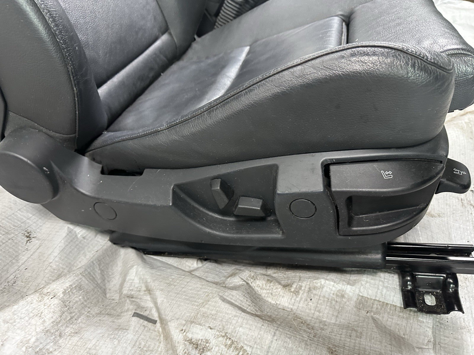 Innenausstattung komplett BMW E61 5er Touring Facelift Leder Sportsitze schwarz