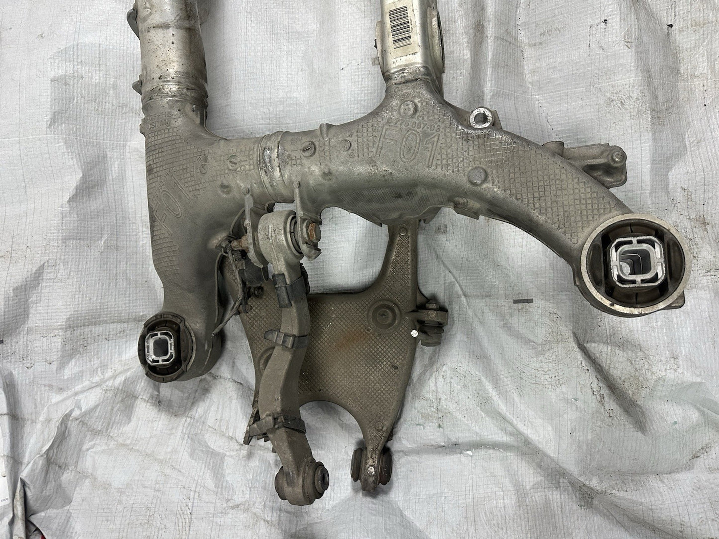 Achsträger BMW 7 730d F01 33316794666 hinten 3.0 155 KW 211 PS Diesel 12-2010
