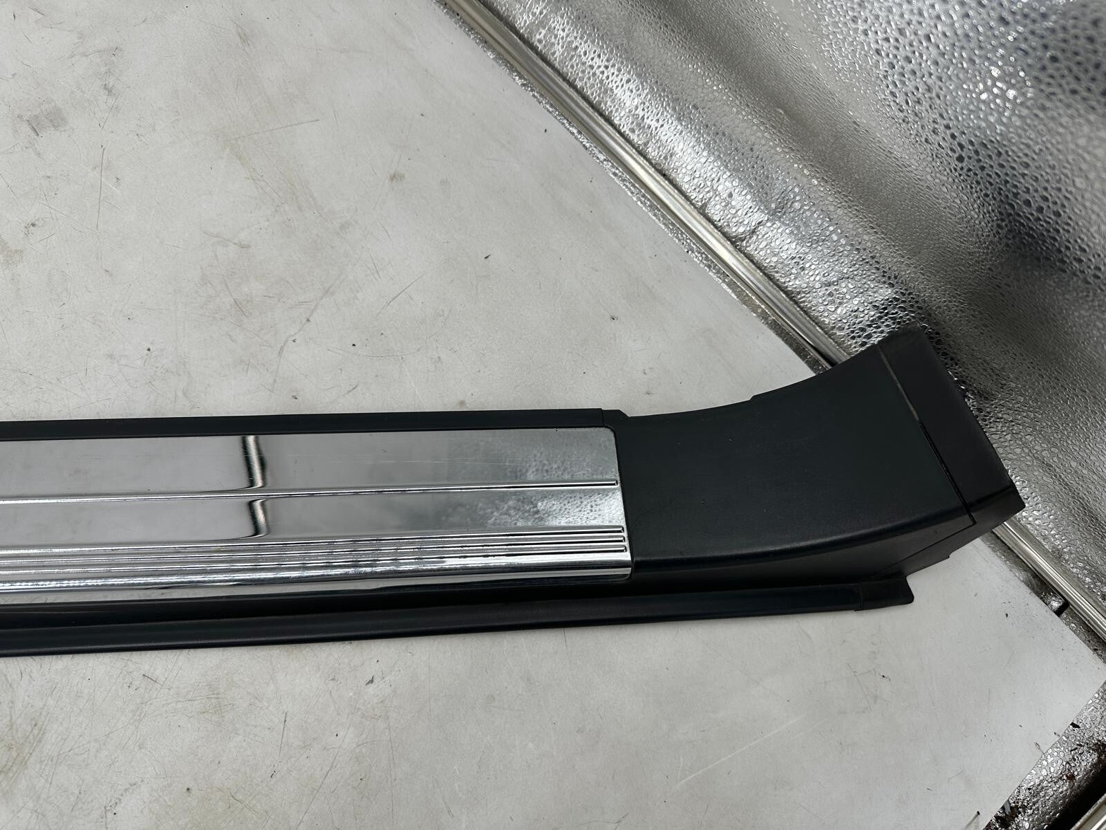 Mercedes-Benz CL/W215 Einstiegsleiste links vorne – A2156801535