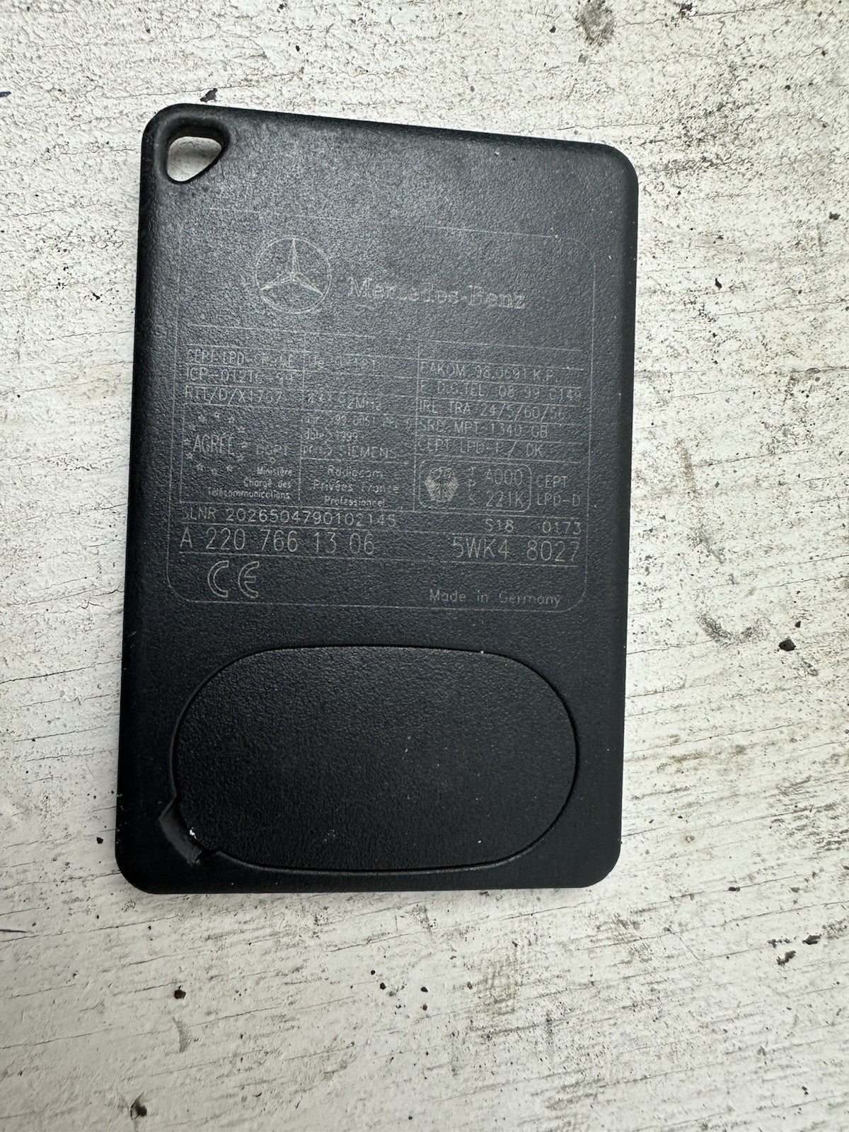 Mercedes Benz W215 W220 W211 R230 Keyless GO Schlüssel Funkschlüssel A2207661306