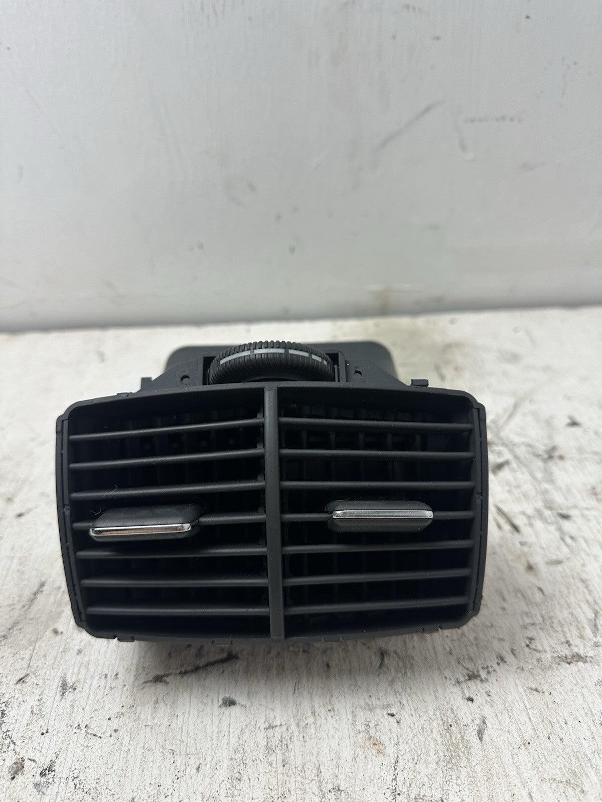 113444 Mercedes-Benz W220 Luftdüse Lüftung Verkleidung Lüftungsdüse A2208300654