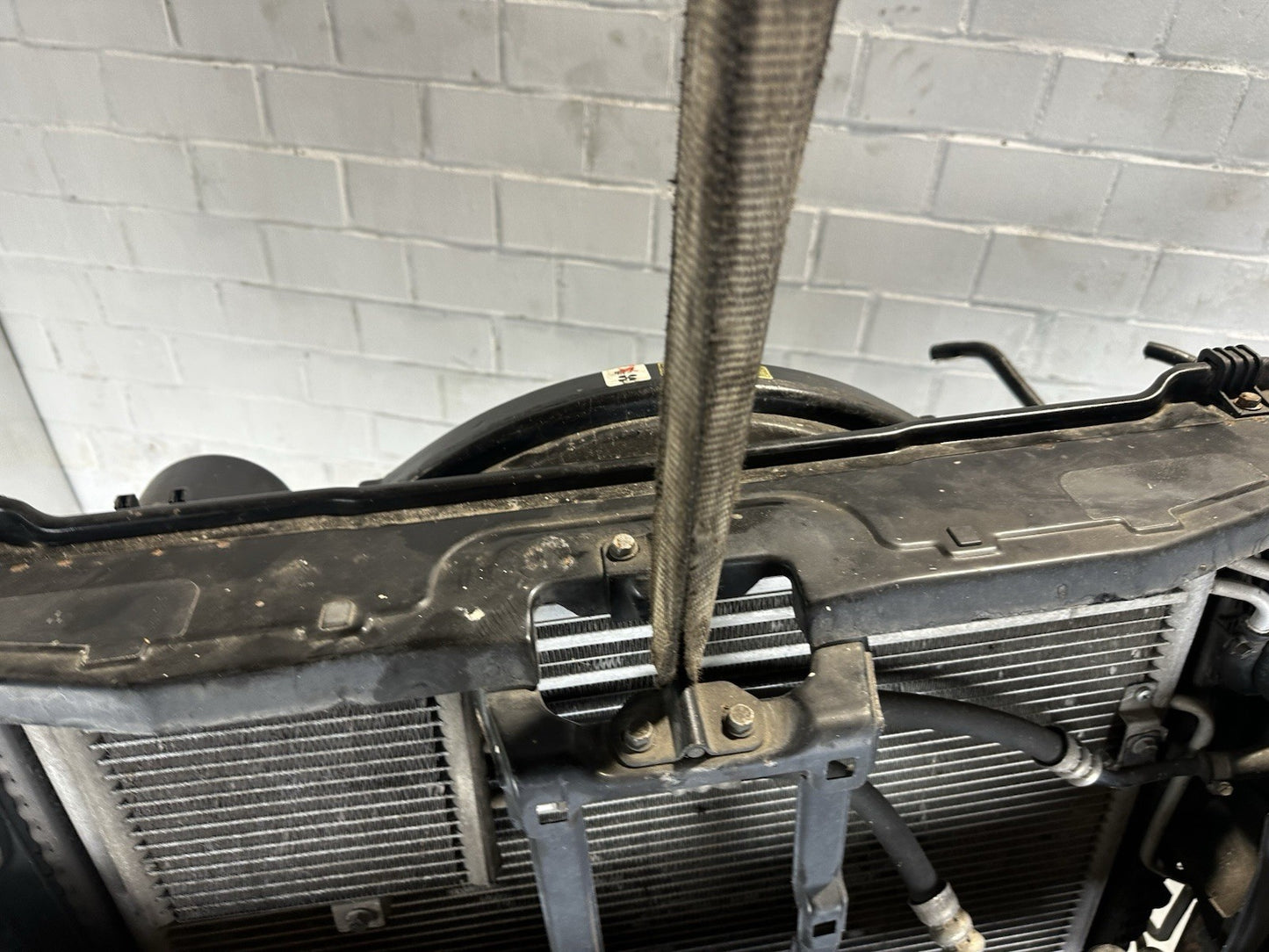 Mercedes Benz W215 CL500 Schlossträger Frontmaske Kühlerpaket Stoßstangenträger