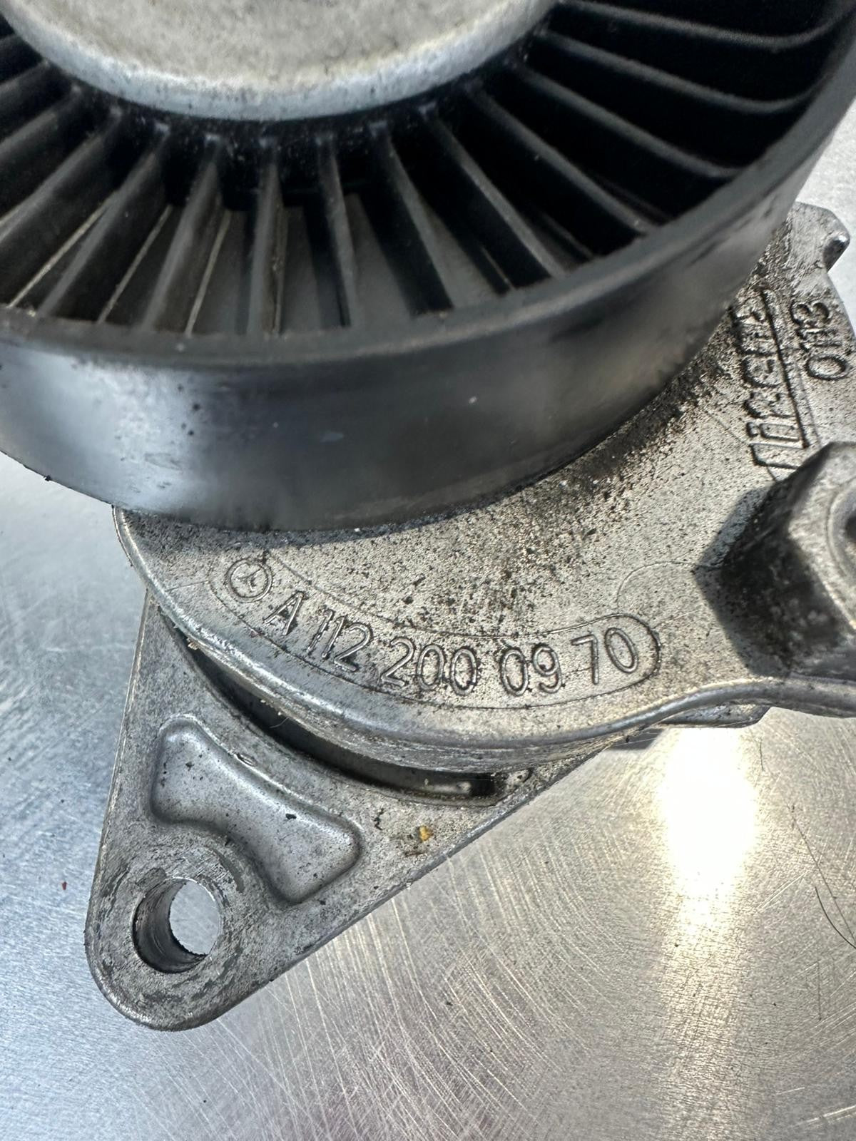 Mercedes Benz CL500 W215 Riemenspanner Spannrolle A1122000970