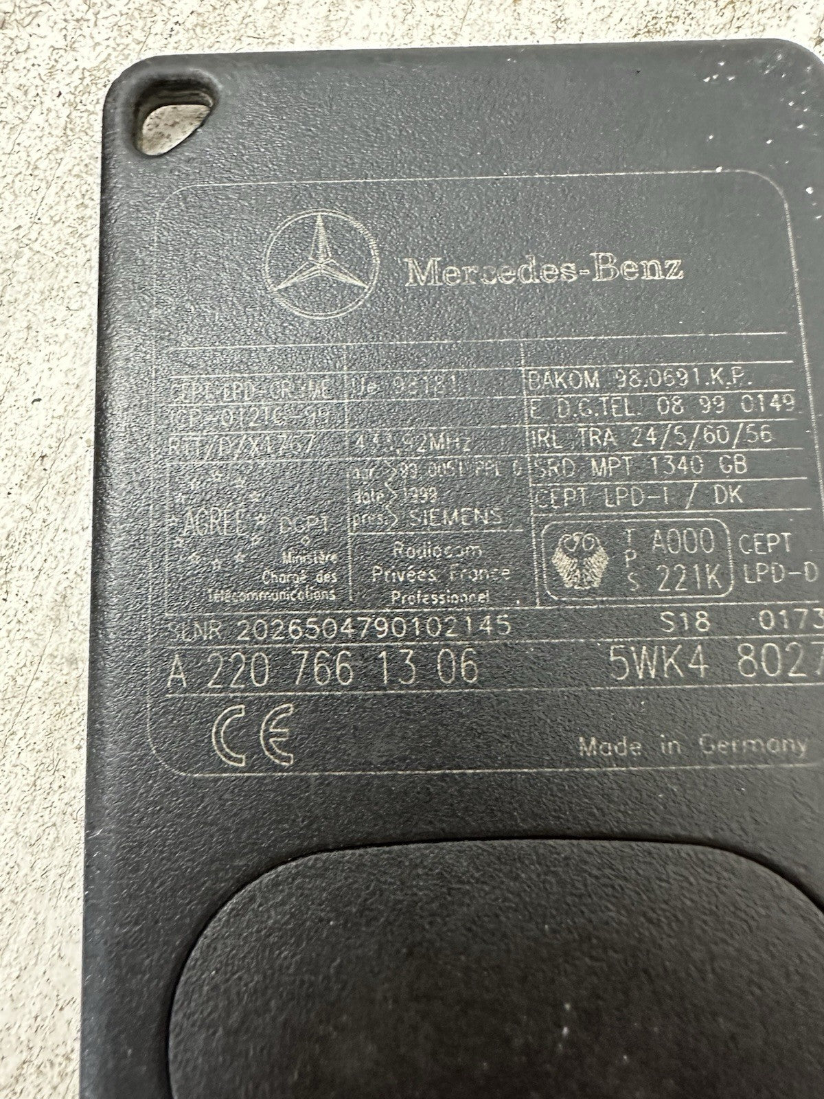 Mercedes Benz W215 W220 W211 R230 Keyless GO Schlüssel Funkschlüssel A2207661306