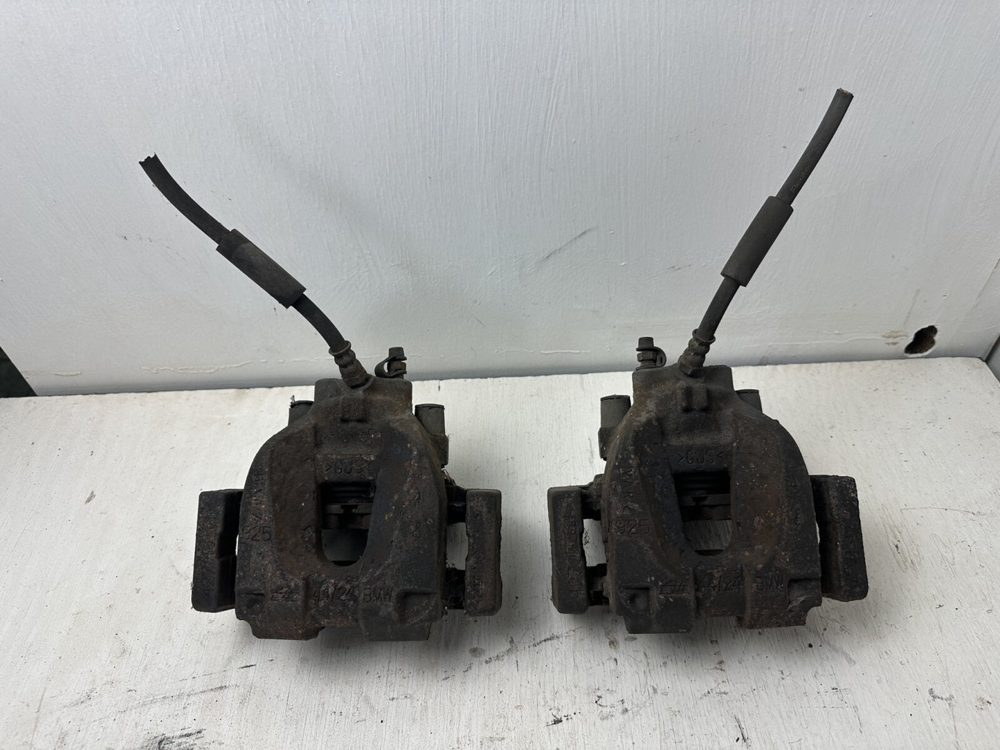 BMW 7er F01 750i Bremssattel Hinten Links +Rechts