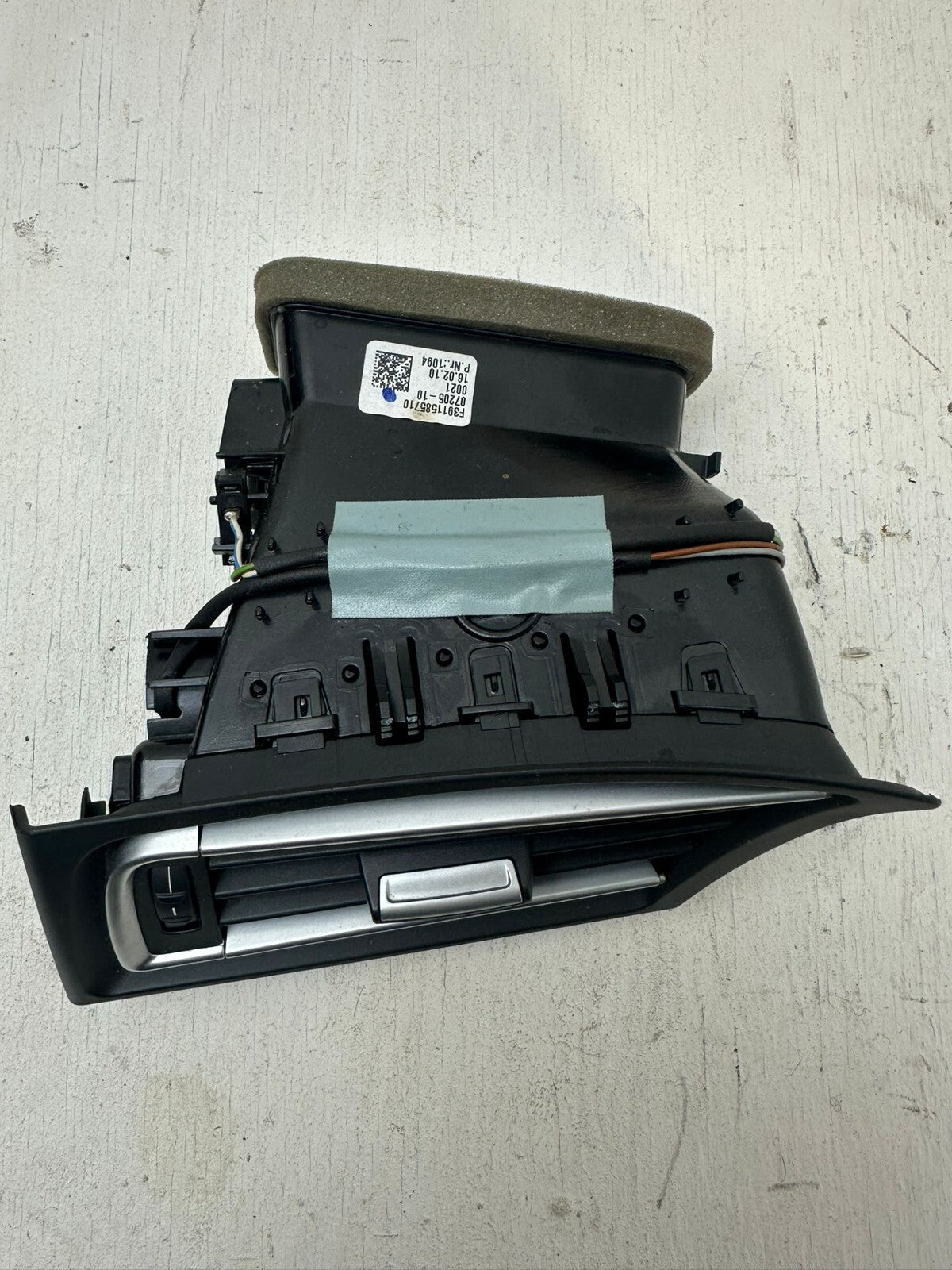 Original BMW 7er F01 F02 FL (LCI) F04 Hybrid – Frischluftgrill / Frischluftdüse