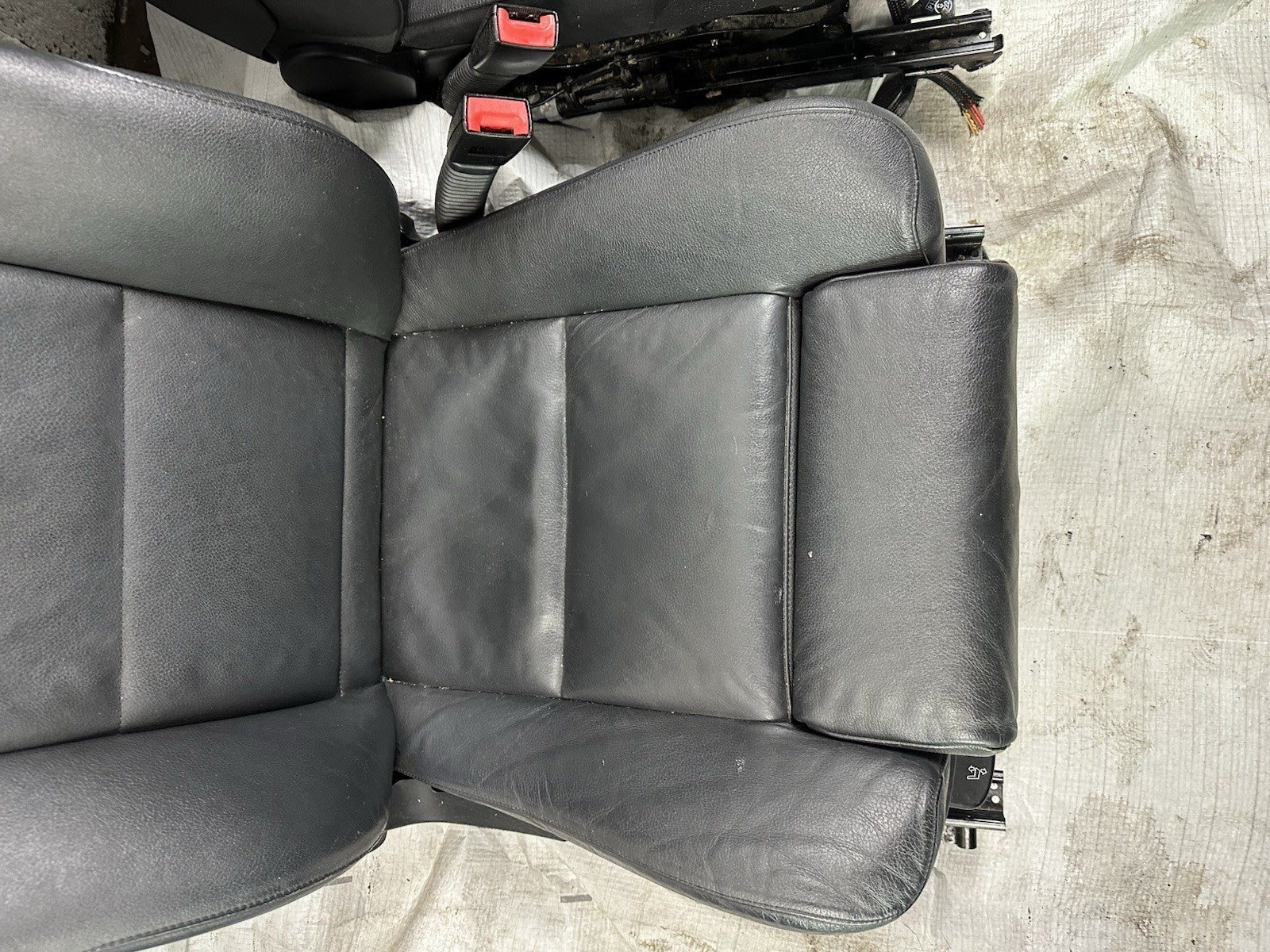 Innenausstattung komplett BMW E61 5er Touring Facelift Leder Sportsitze schwarz