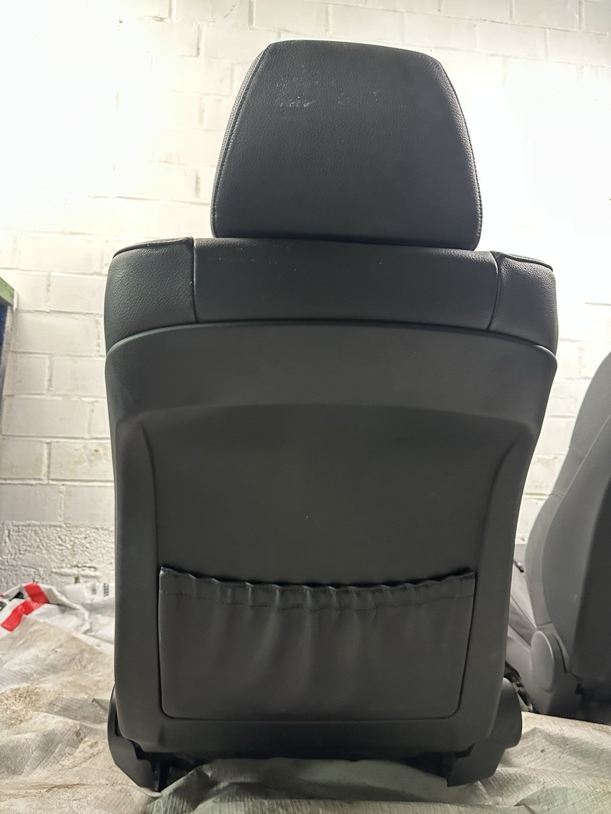 Innenausstattung komplett BMW E61 5er Touring Facelift Leder Sportsitze schwarz