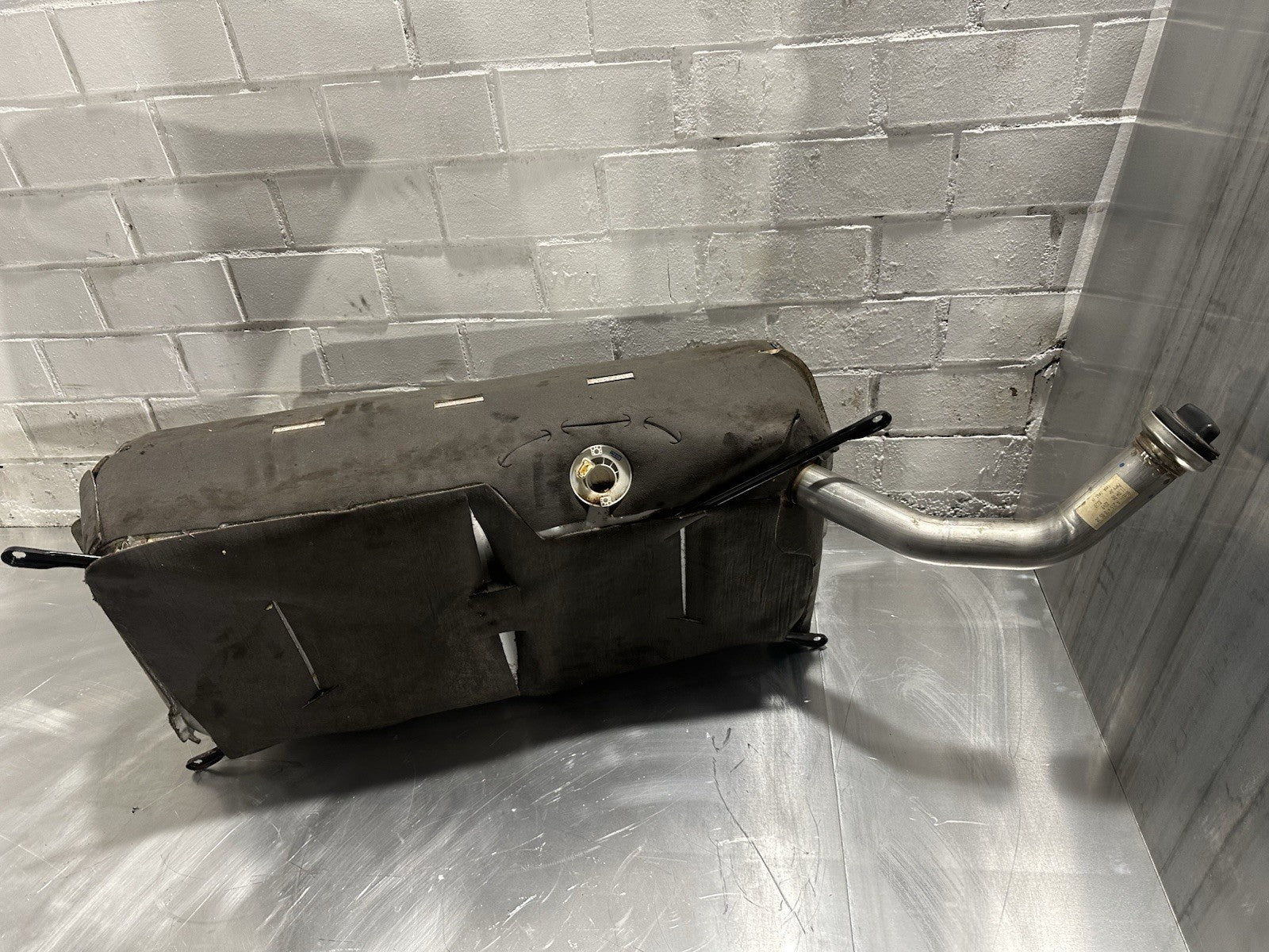 Mercedes-Benz CL W215 Tank Kraftstofftank A2154700520 Kraftstoffbehälter