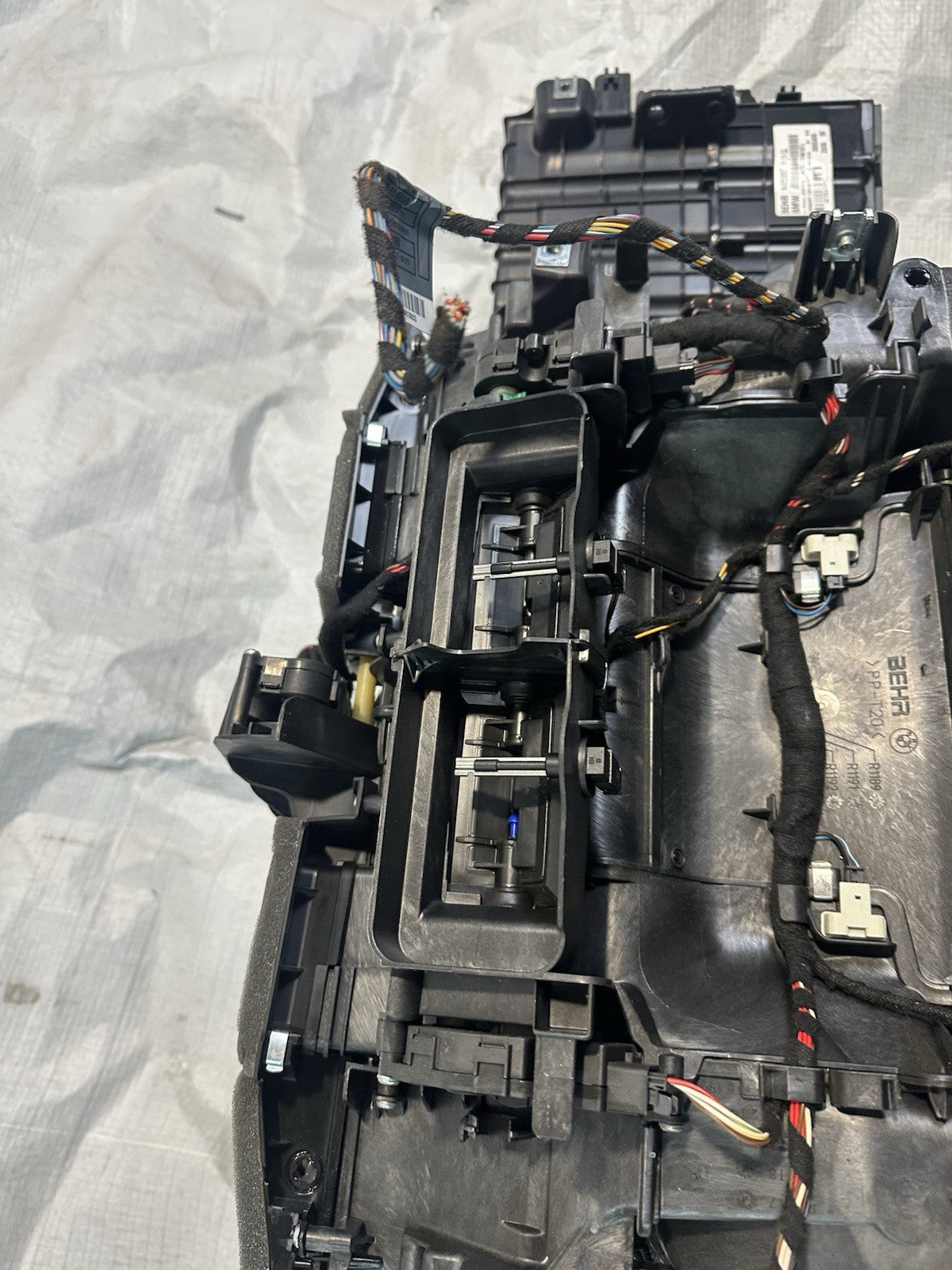BMW F01 F02 F07 F11 Heizgebläse Gebläsekasten Klimagerät Gebläse 9197019