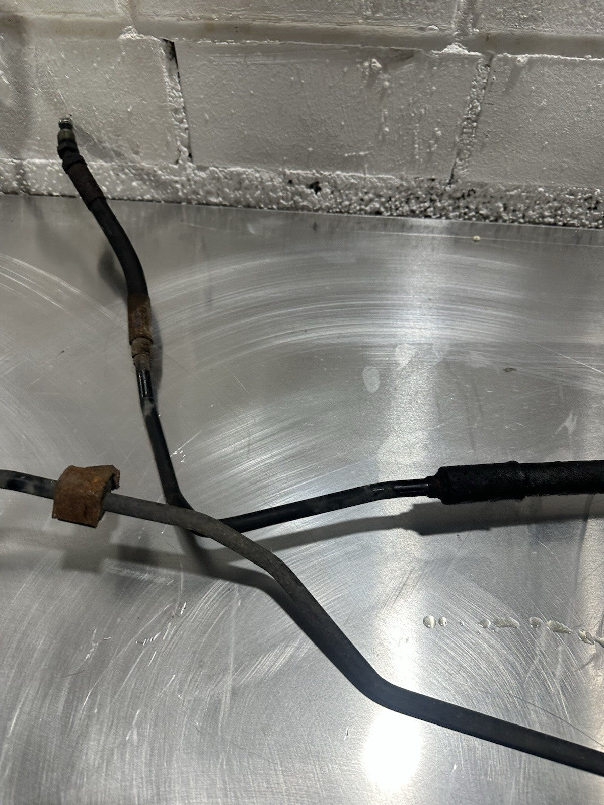 Mercedes CL C215 W215 CL500 ABC Hydraulikleitung -   Federbein hinten links