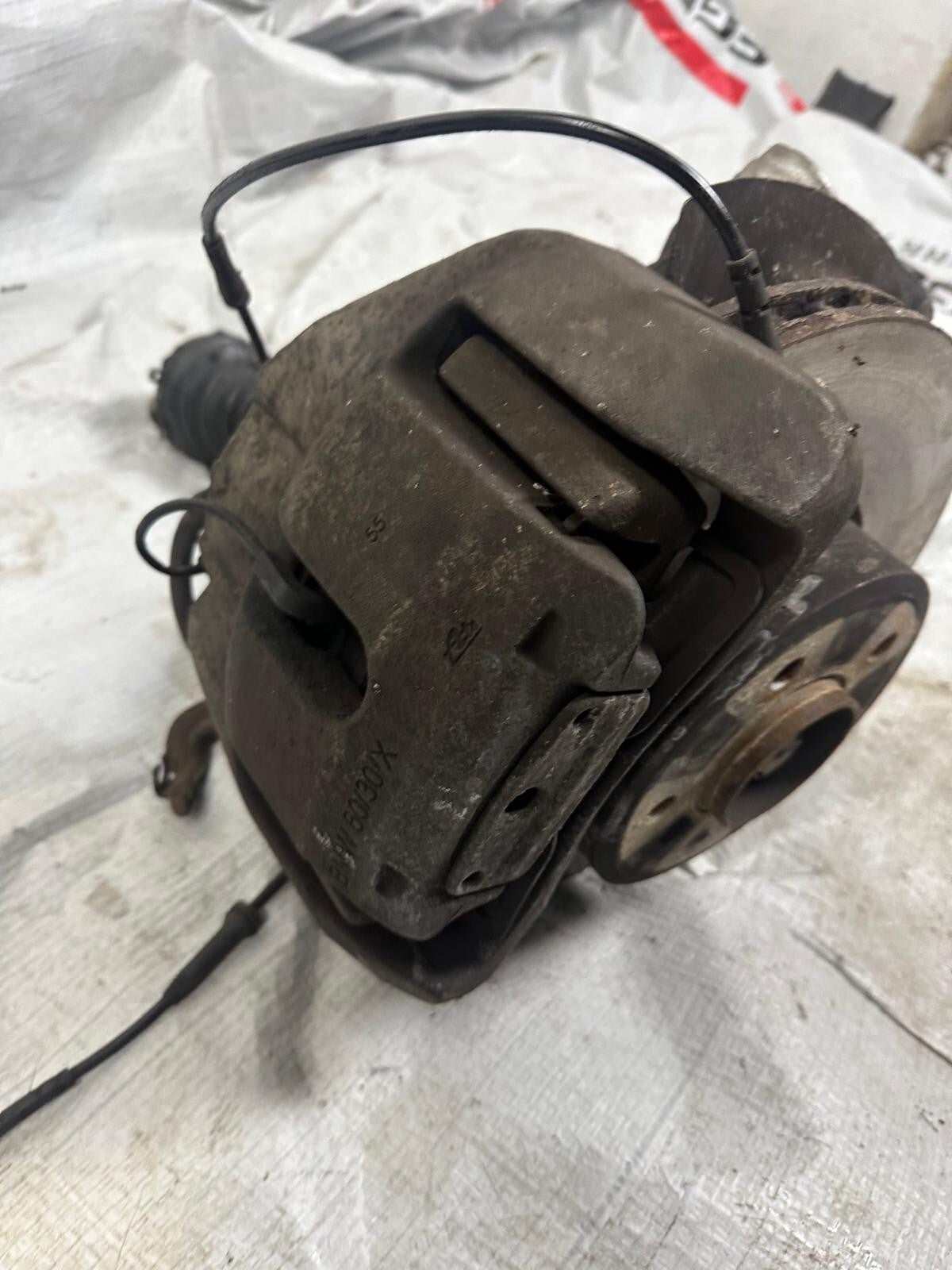 BMW 5er E61 E60 Allrad 530xd 525xd Achsschenkel Radlager vorne links – 6768315