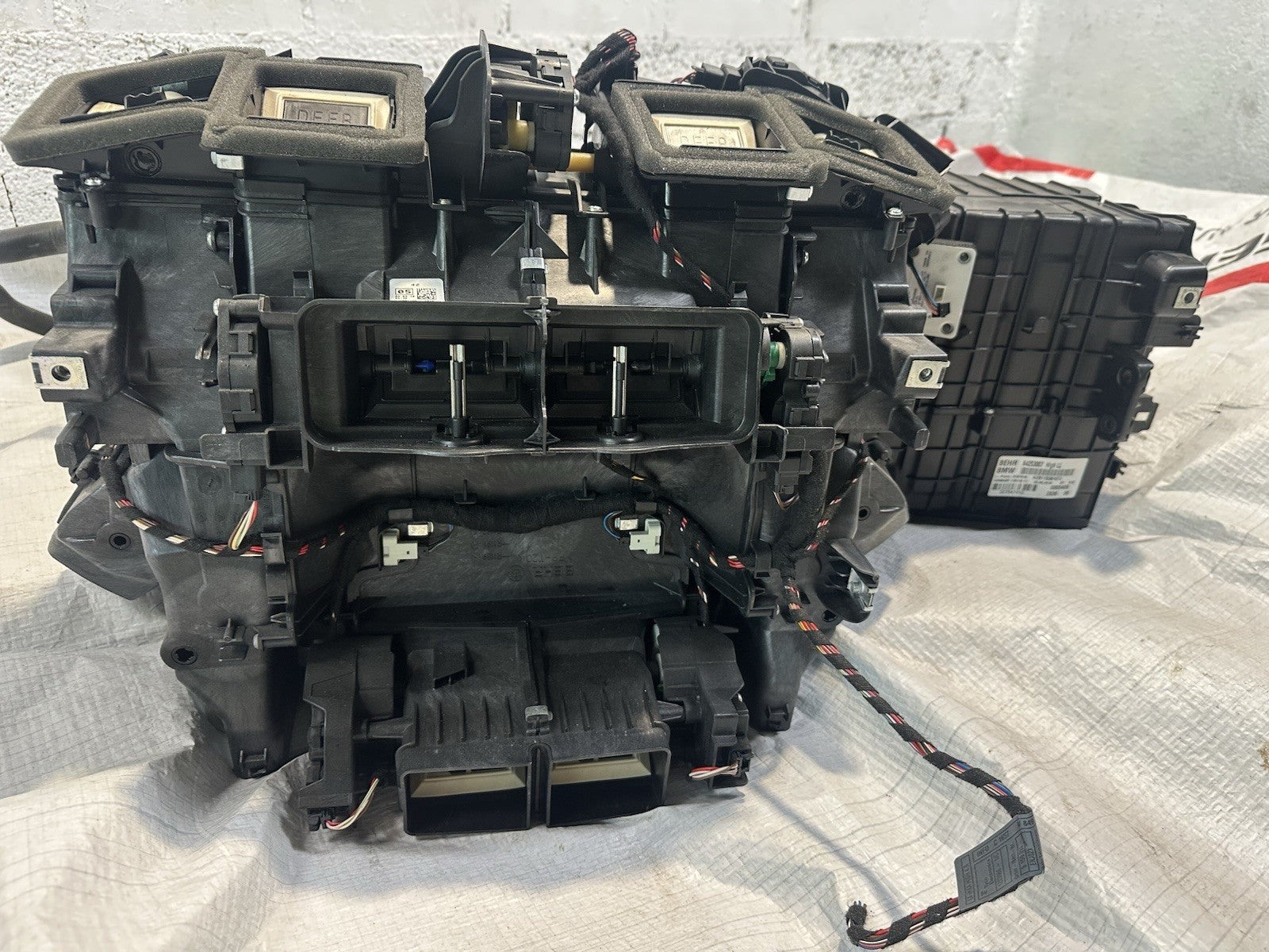 BMW F01 F02 F07 F11 Heizgebläse Gebläsekasten Klimagerät Gebläse 9197019
