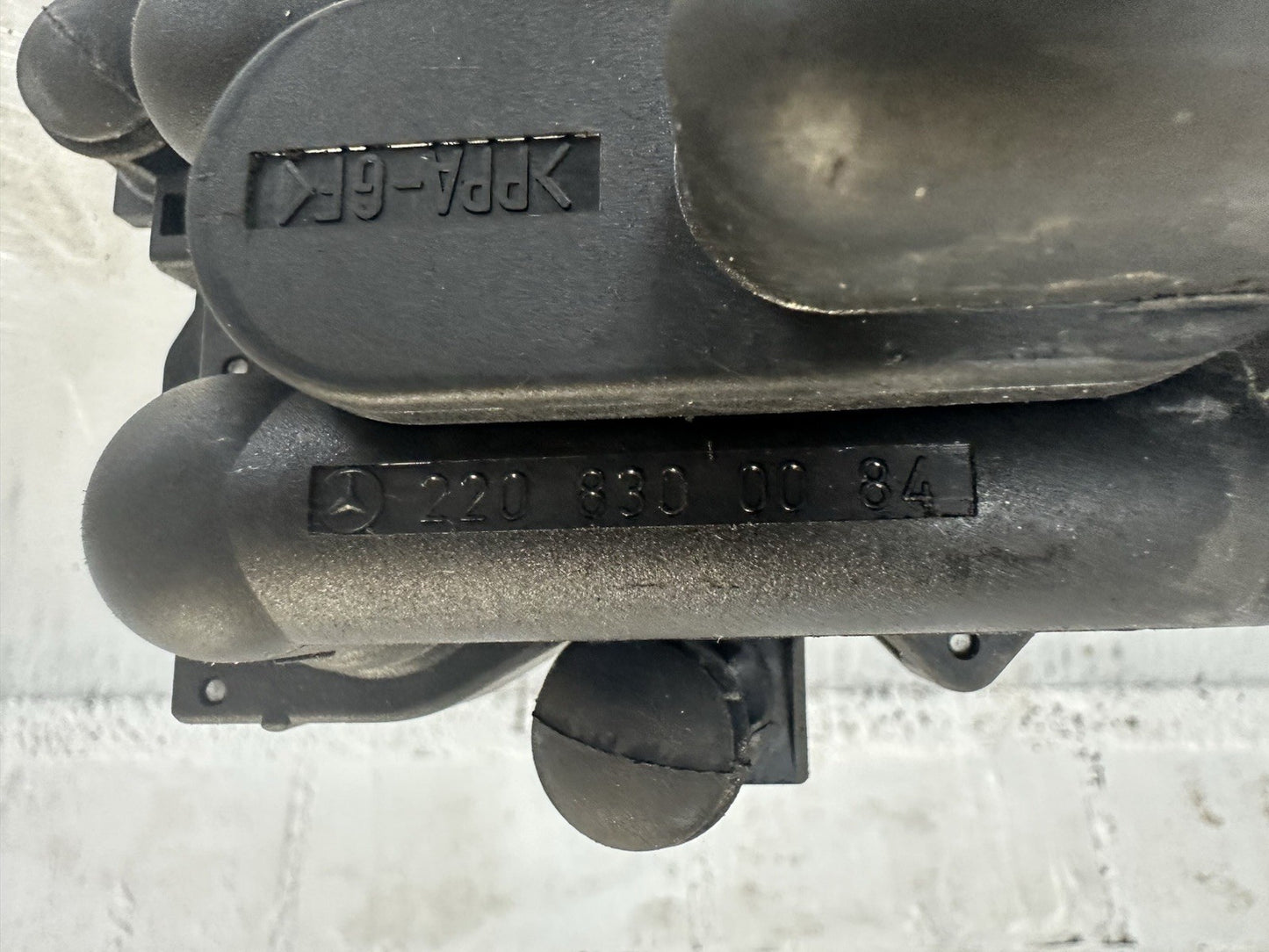 Mercedes W215 W220 Heizungsventil Heißwasserventil Duoventil A2208300084