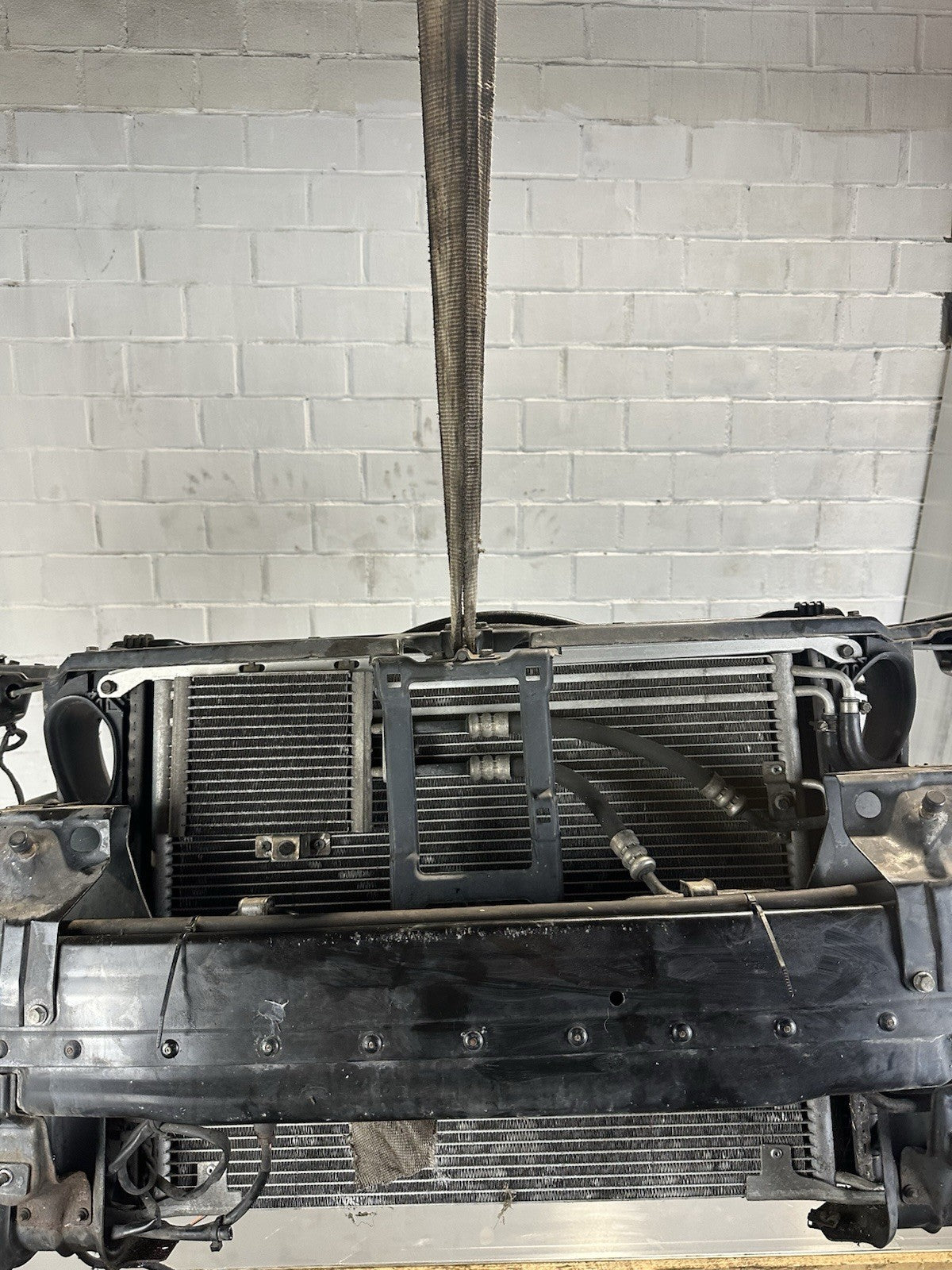 Mercedes Benz W215 CL500 Schlossträger Frontmaske Kühlerpaket Stoßstangenträger