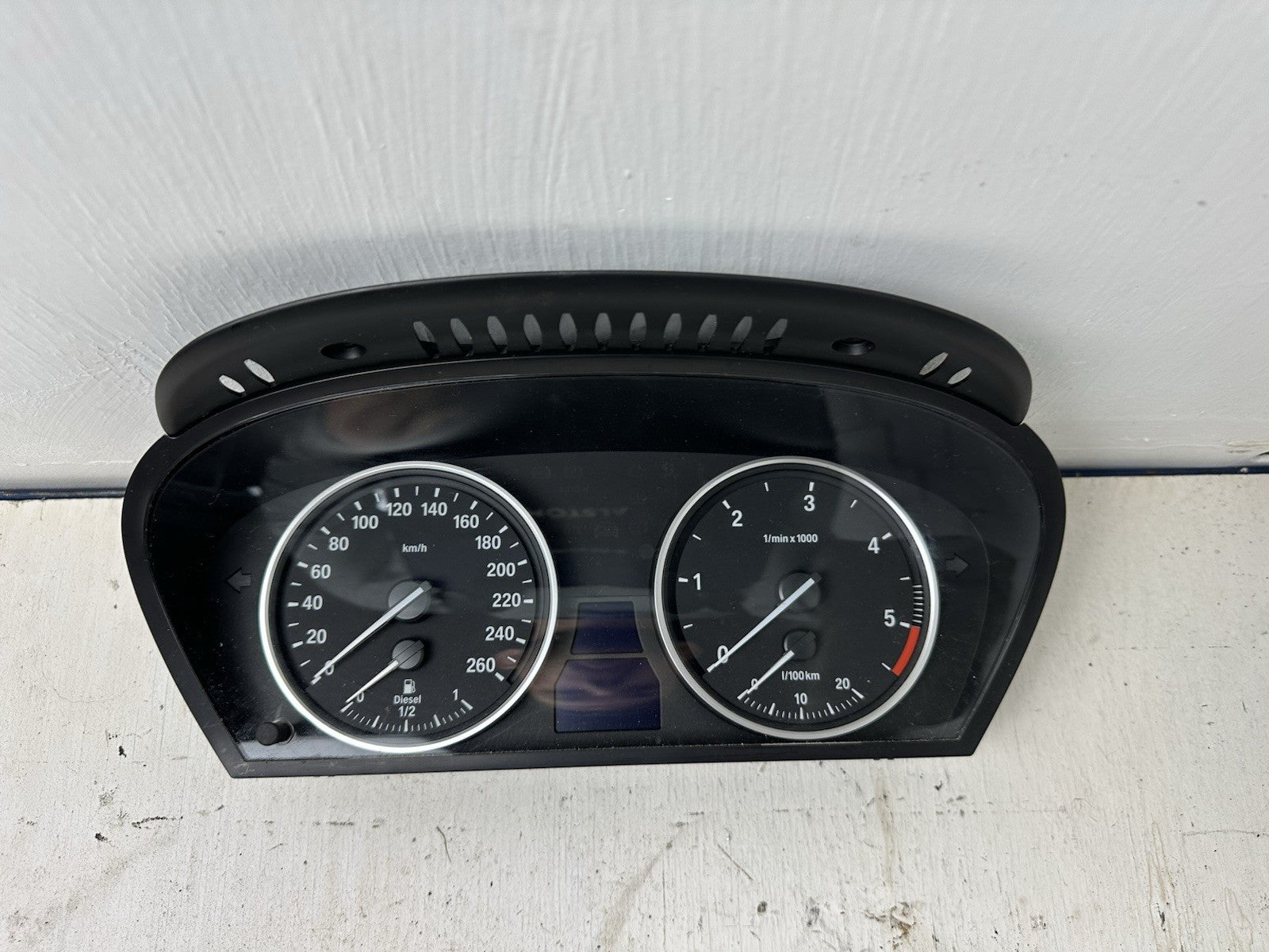 BMW E60 E61 LCI 520d 525d 530d Diesel Tachometer Kombiinstrument 9194889 Tacho