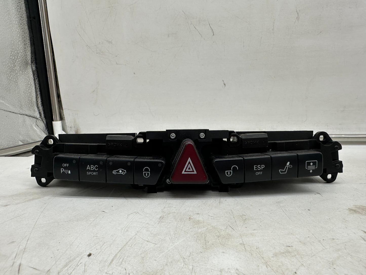 Mercedes CL C215 W215 Warnblinker Schalterleiste Facelift 2158209110